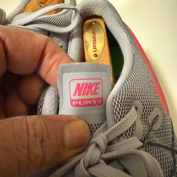 Nike Flex Fury 2 Womens Sz 12
Gray Pink Green Running Training
Athletic Shoes - Picture 10 of 12